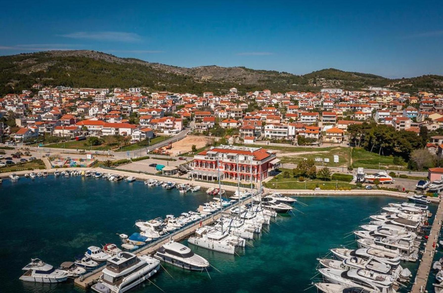 Villa Arcadium Tribalj Buitenkant foto